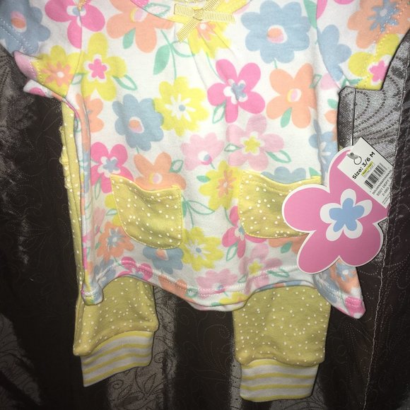 2 sets of 3 pc. Outfit Size 3-6mo. NWT - Picture 7 of 9